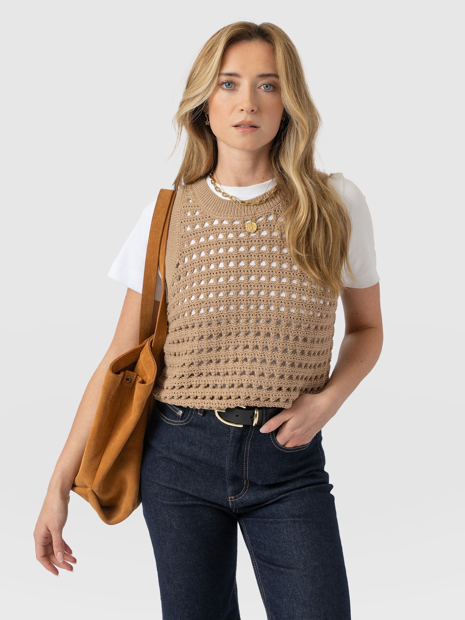 Adler Sleeveless Knit Camel - Women's Vests | Saint + Sofia® US